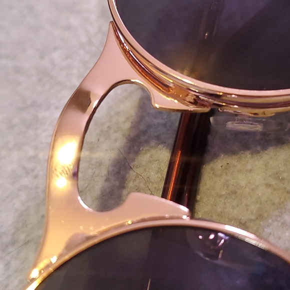 Rose Fashion Glasses - Picture 2 of 5